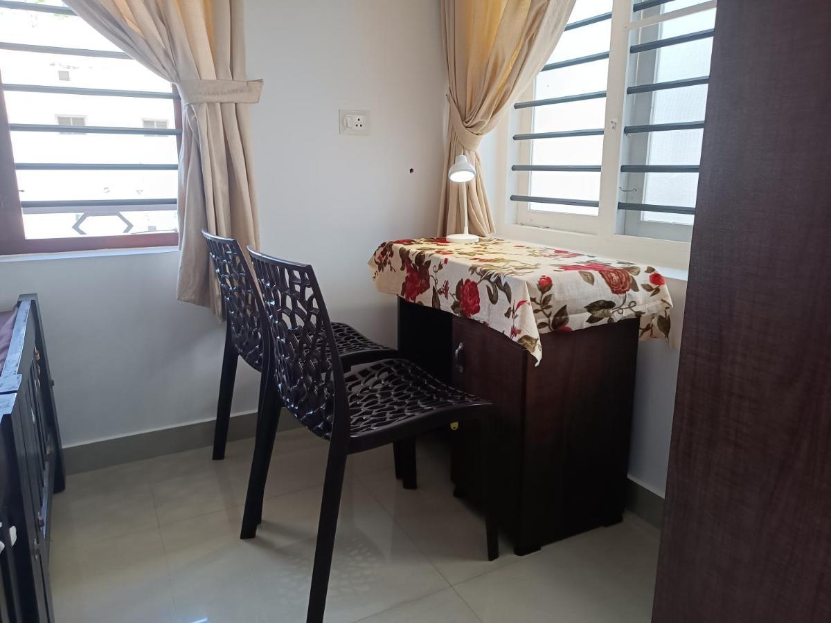 Prakriti Homestay Fortkochi Air Conditioned Rooms Exteriör bild