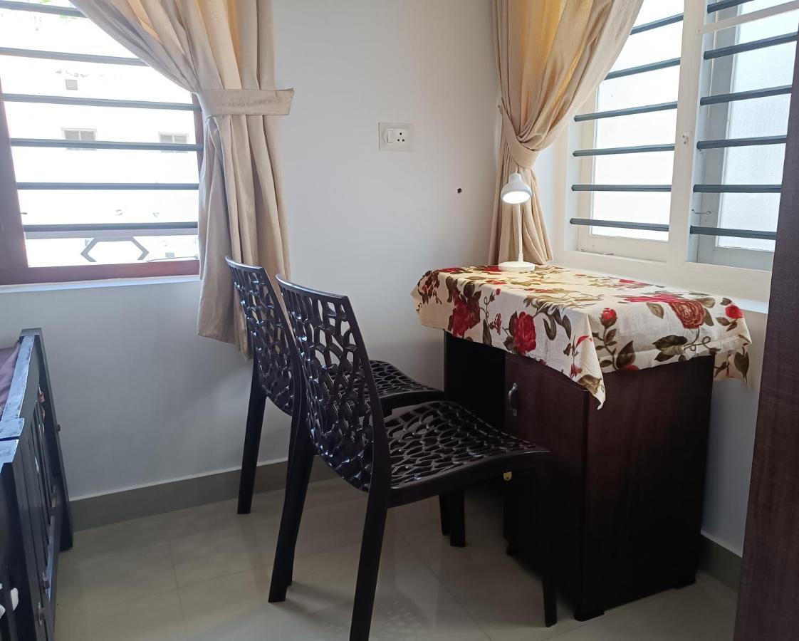 Prakriti Homestay Fortkochi Air Conditioned Rooms Exteriör bild