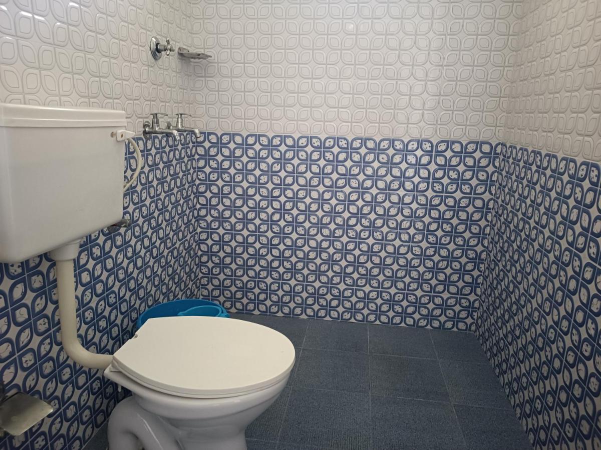 Prakriti Homestay Fortkochi Air Conditioned Rooms Exteriör bild