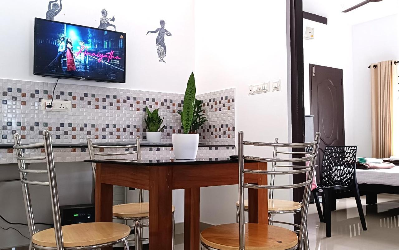 Prakriti Homestay Fortkochi Air Conditioned Rooms Exteriör bild